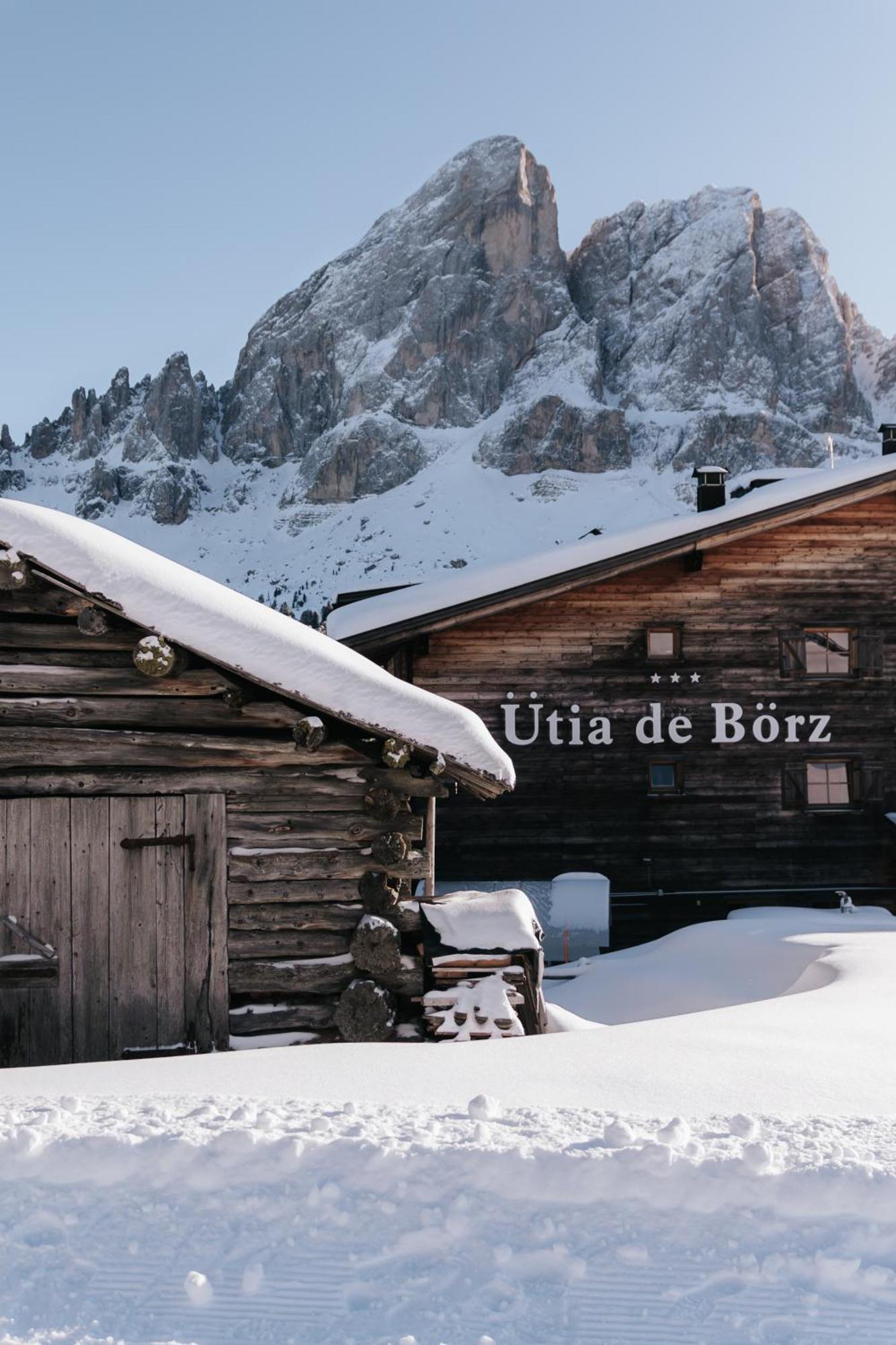 Uetia De Boerz Hotell San Martino in Badia Eksteriør bilde