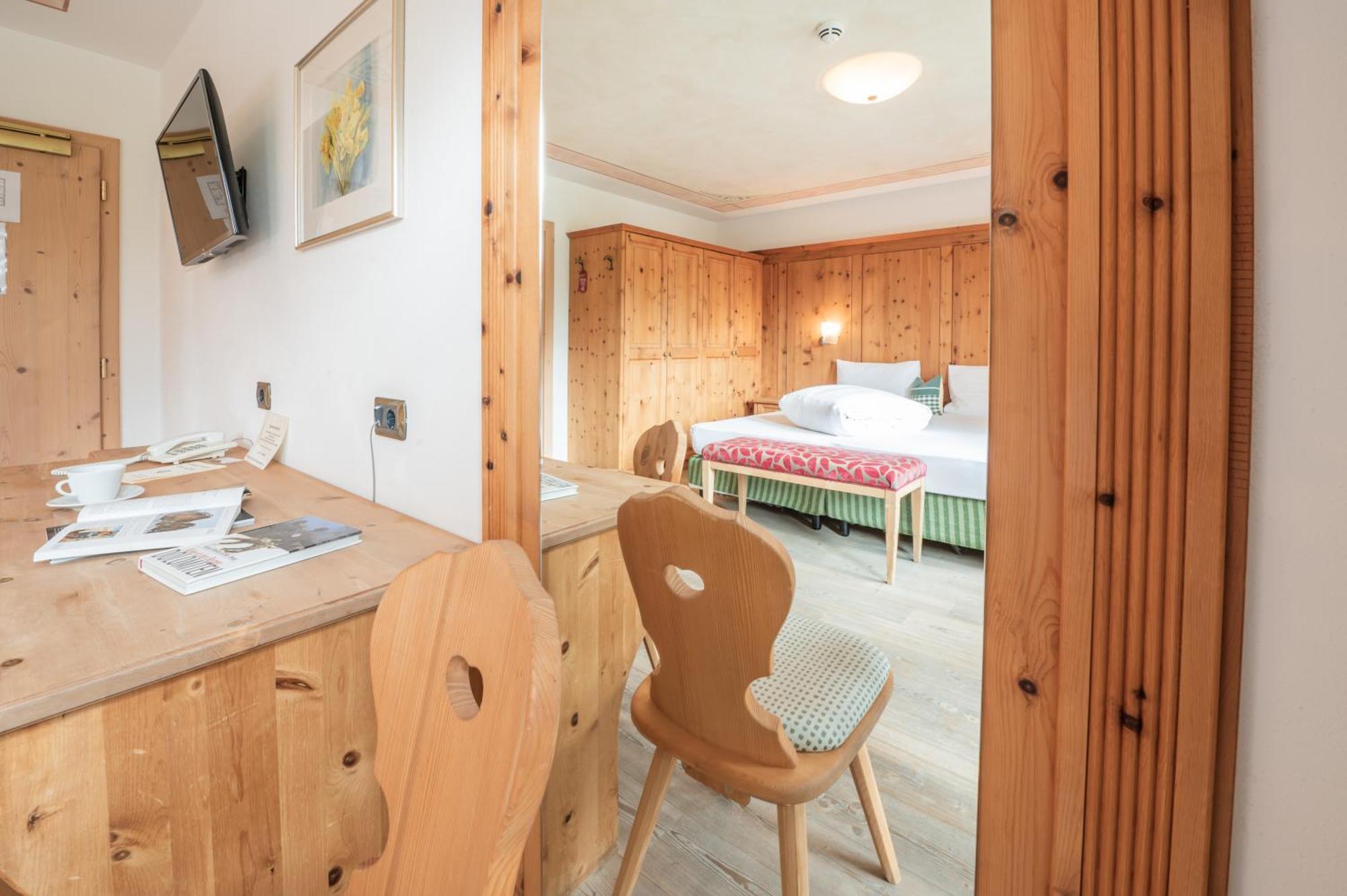 Uetia De Boerz Hotell San Martino in Badia Rom bilde